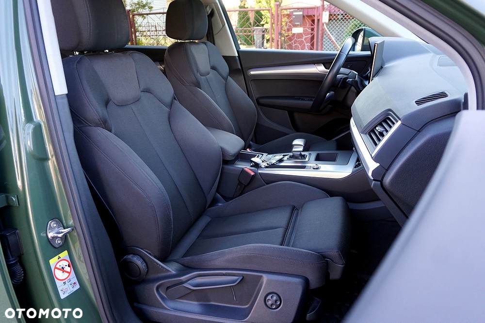 Audi Q5 40 TDI quattro S tronic S line business - 28