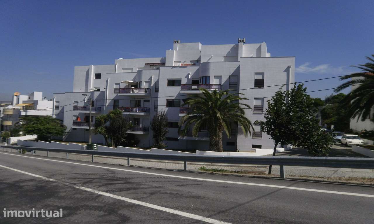 Apartamento T2 com garagem e jardim em Gulpilhares - Grande imagem: 3/14