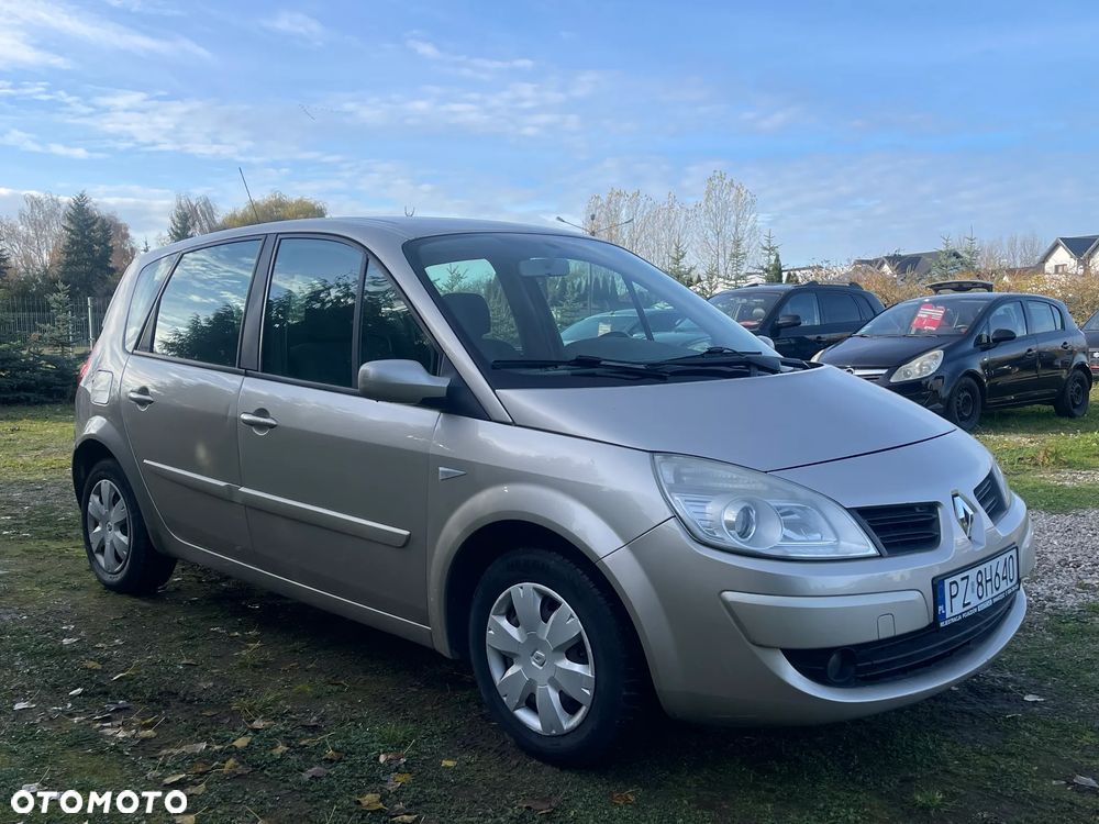 Renault Scenic 1.6 16V 110 Authentique - 14