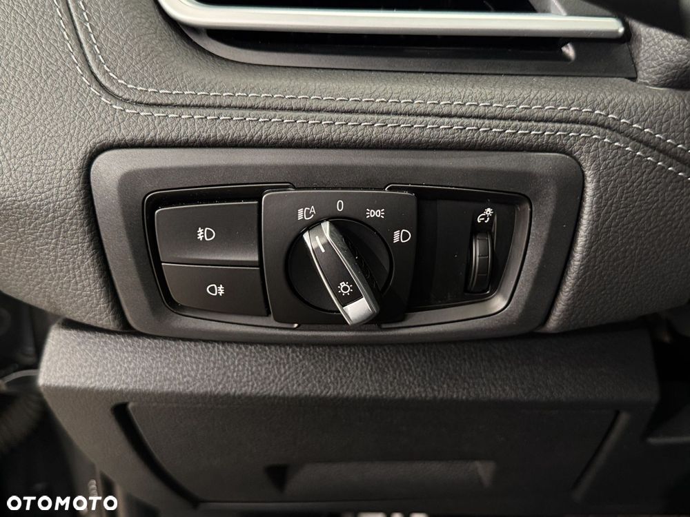 BMW Seria 2 - 27