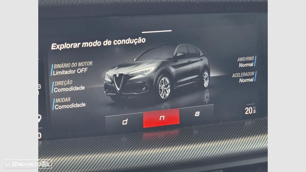 Alfa Romeo Stelvio 2.2 D Sprint Q4 AT8 - 30