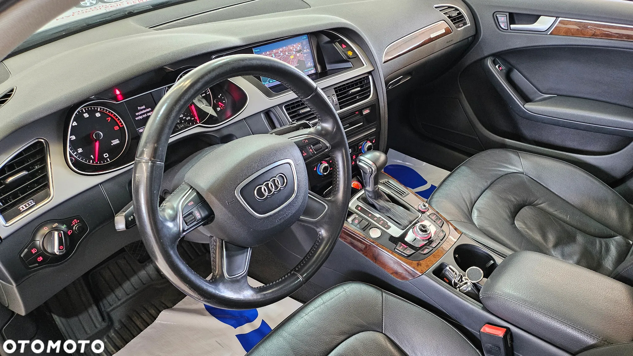 Audi A4 2.0 TFSI Quattro S tronic - 23