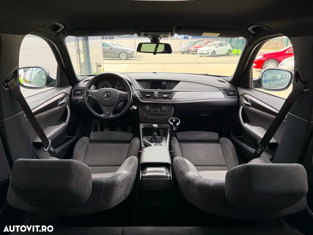 BMW X1 xDrive18d Sport Line - 23