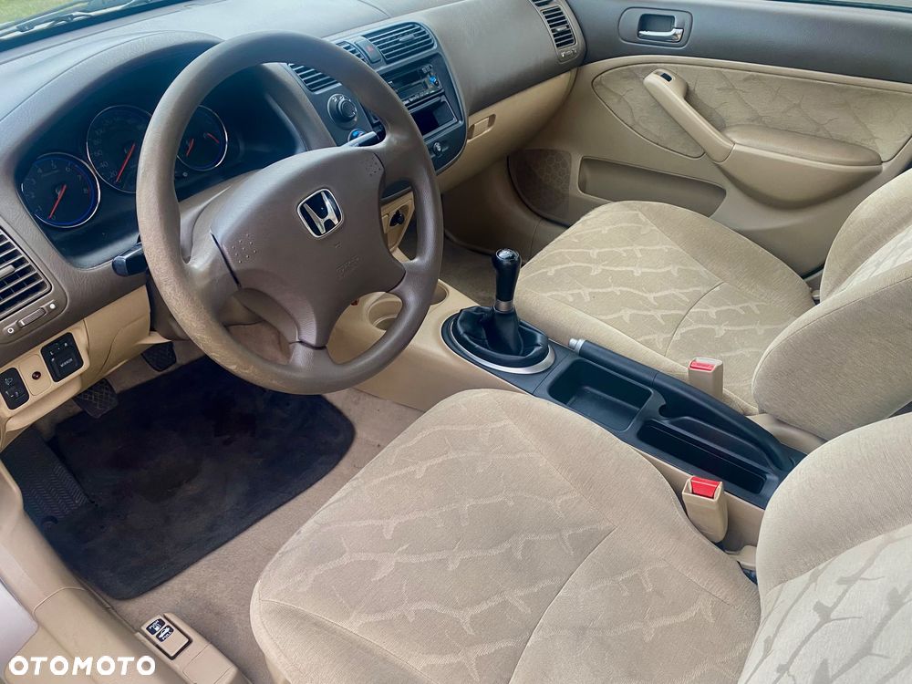 Honda Civic 1.6i ES - 13