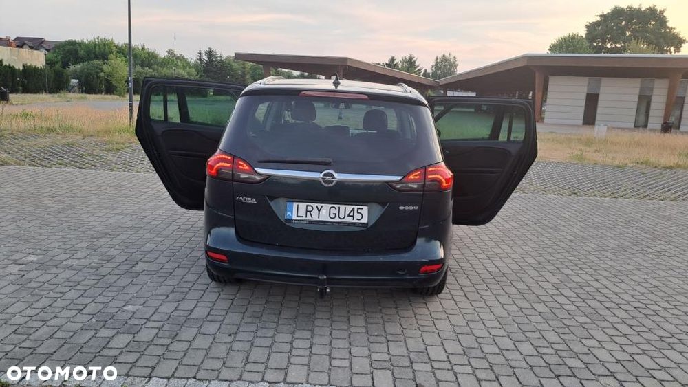 Opel Zafira - 11