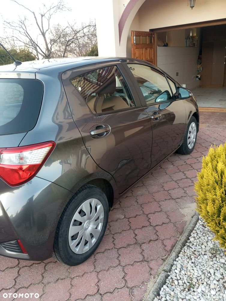 Toyota Yaris 1.5 Life - 12