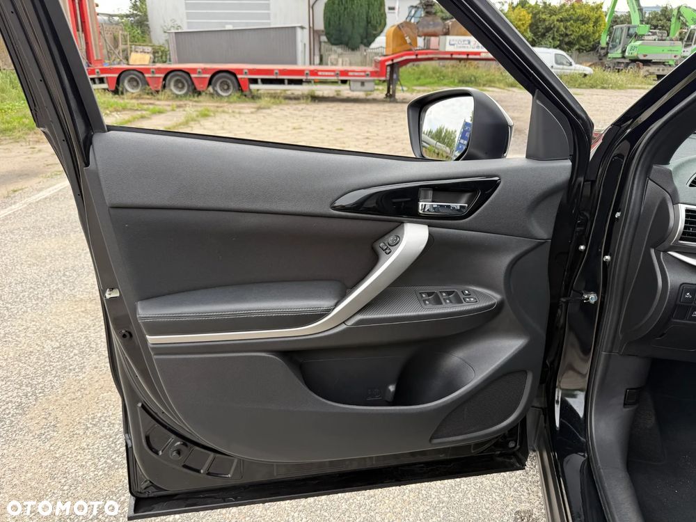 Mitsubishi Eclipse Cross 1.5 T-MIVEC 2WD CVT Diamant+ - 28