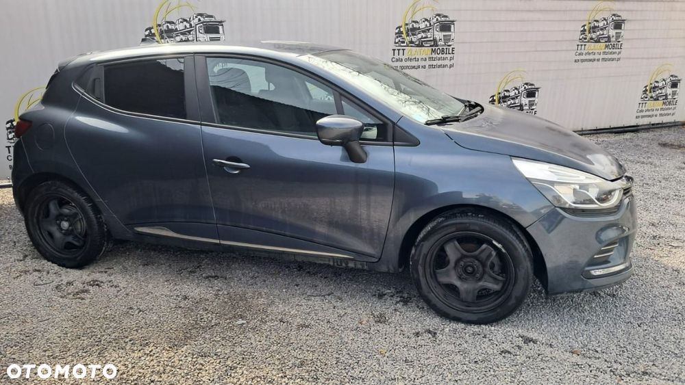 Renault Clio - 7