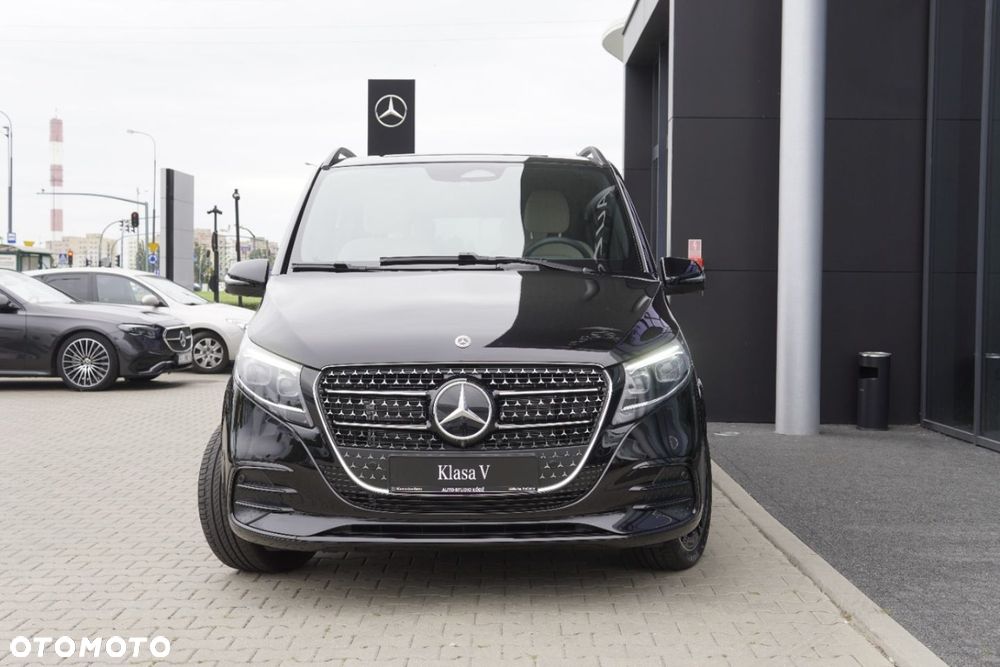 Mercedes-Benz Klasa V - 6
