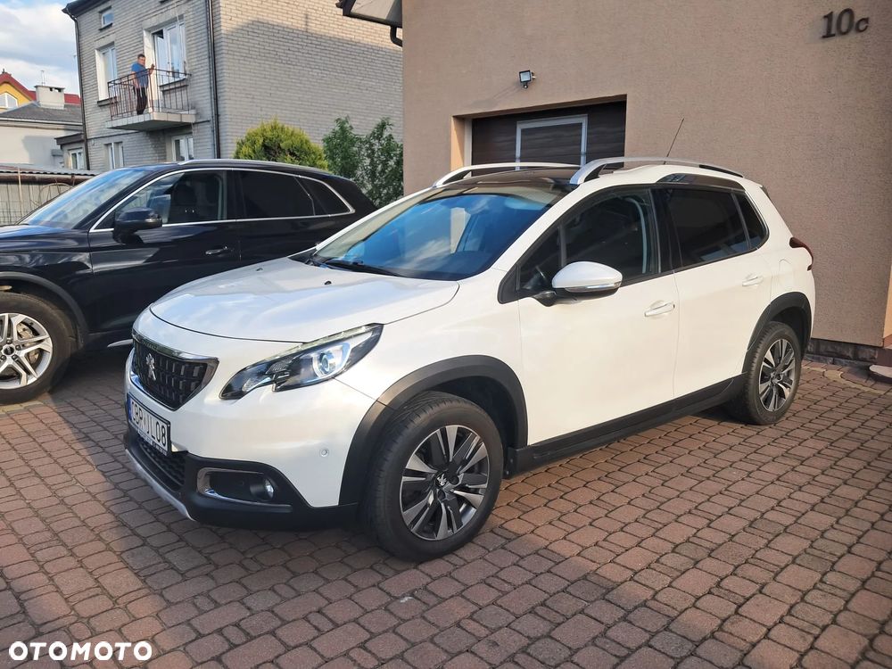Peugeot 2008 PureTech 110 Stop&Start Allure - 21