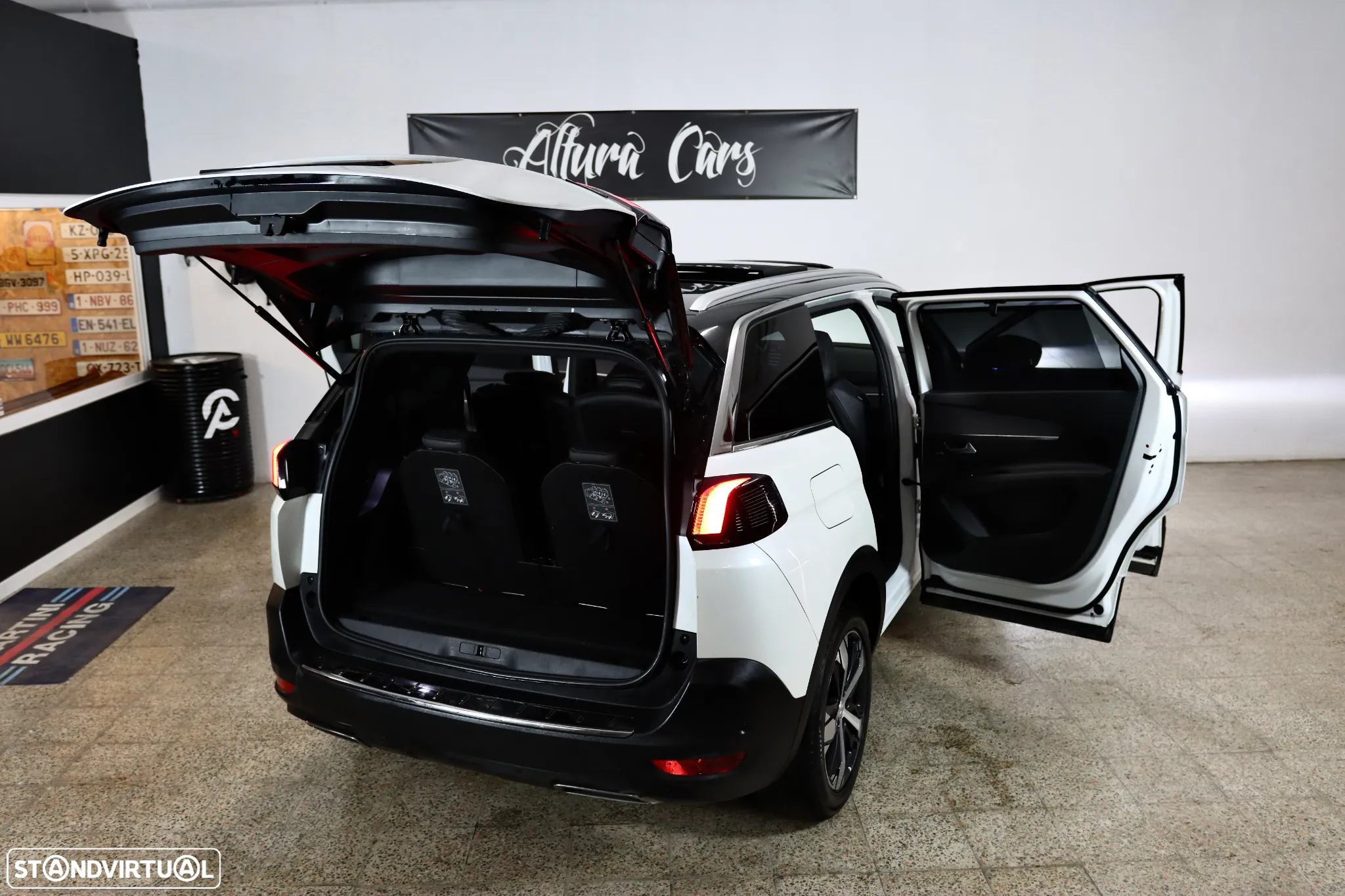 Peugeot 5008 1.5 BlueHDi GT Line J19 EAT8 - 40