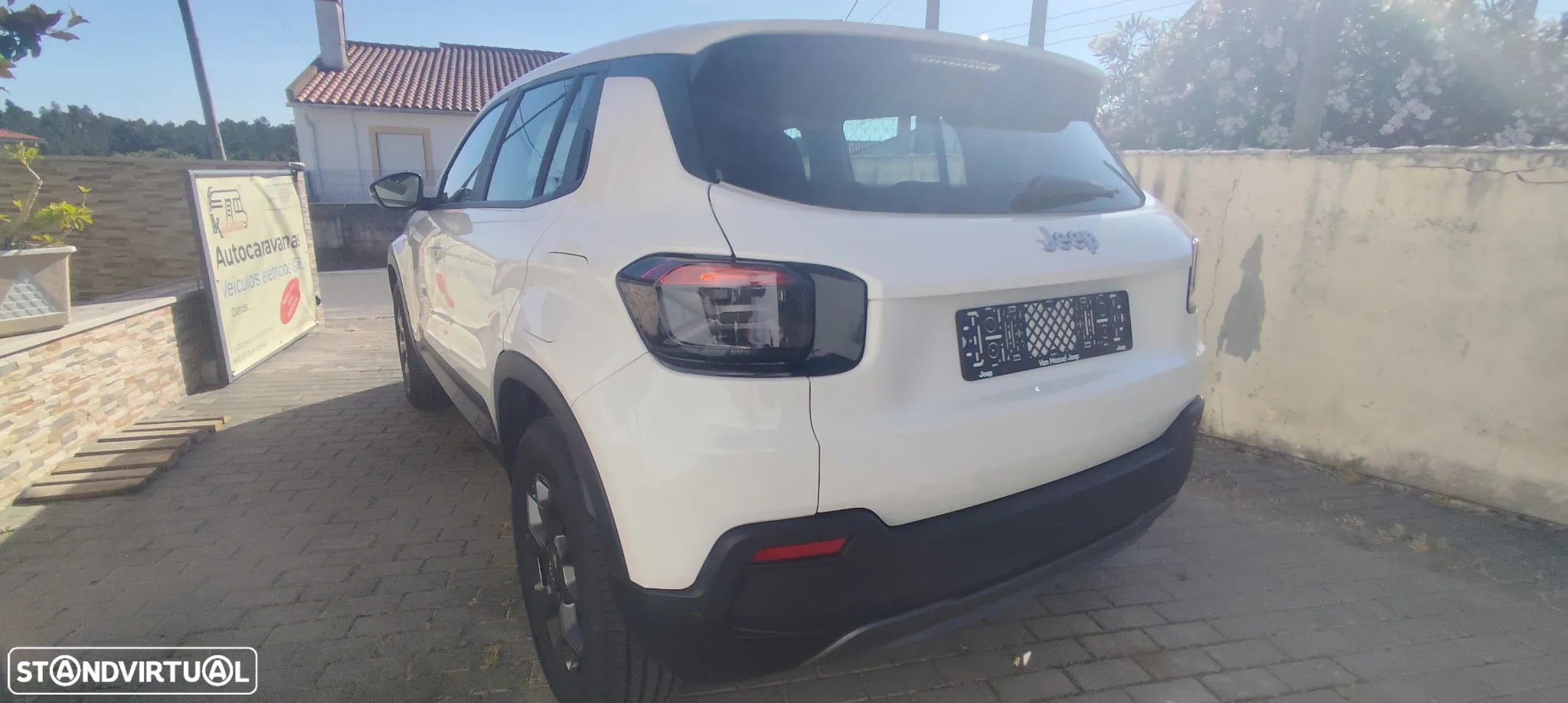 Jeep Avenger 54 kWh Longitude - 10
