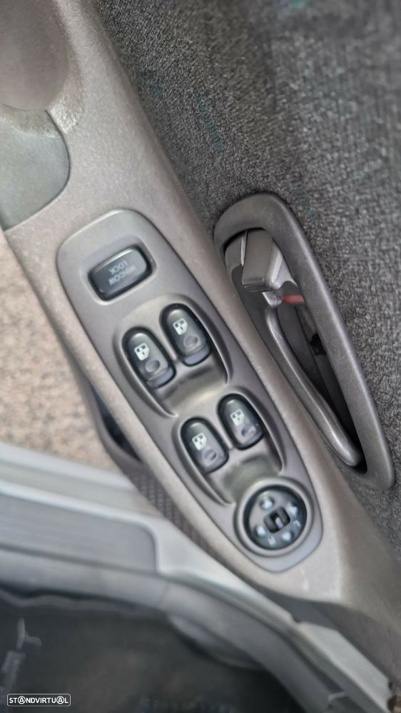 Hyundai Accent 1.3 Confort - 16