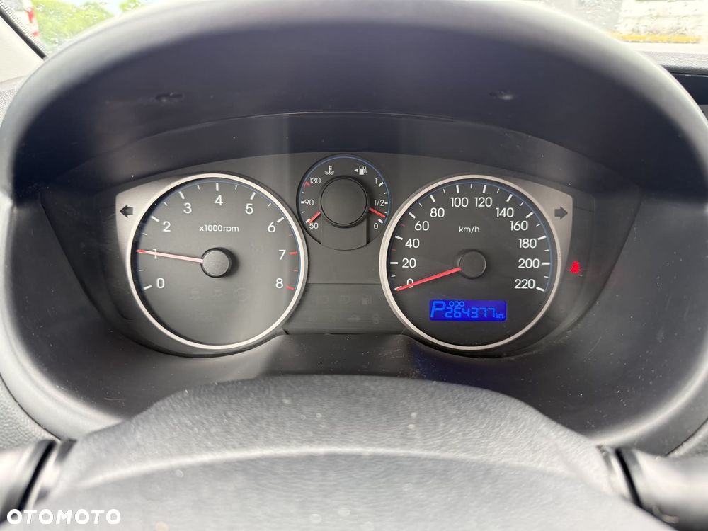 Hyundai i20 1.4 Automatik Comfort - 24