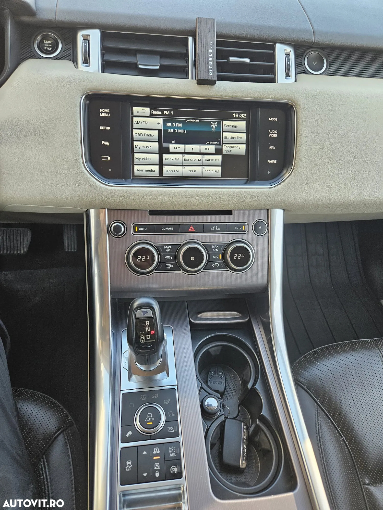 Land Rover Range Rover Sport 3.0 I SDV6 HSE Dynamic - 13