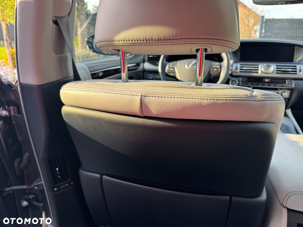 Lexus LS 460 Elite - 24