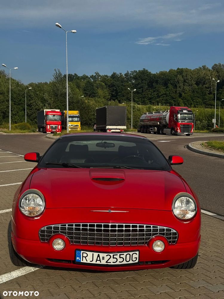 Ford Thunderbird - 3