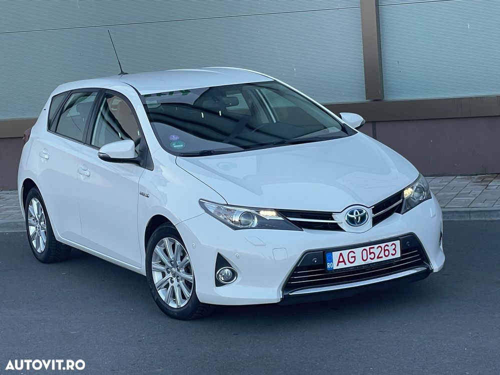 Toyota Auris 1.8 VVT-i Hybrid Automatik Executive - 2