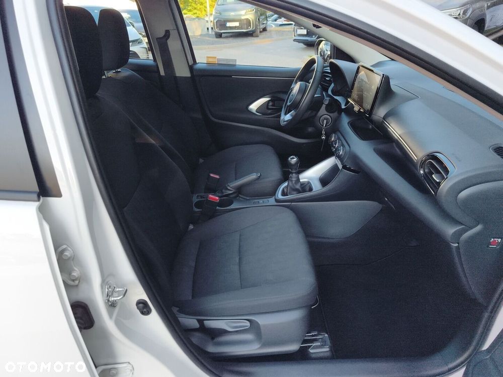 Toyota Yaris 1.5 Comfort - 10