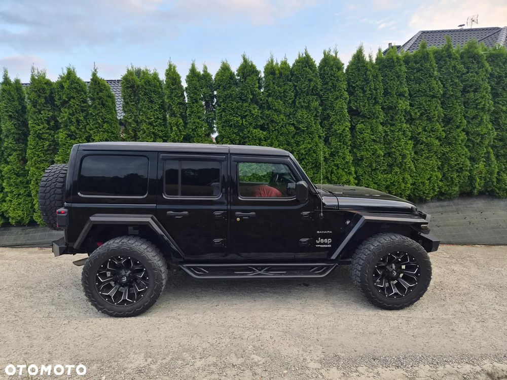 Jeep Wrangler Unlimited 3.6 Automatik Sahara - 11