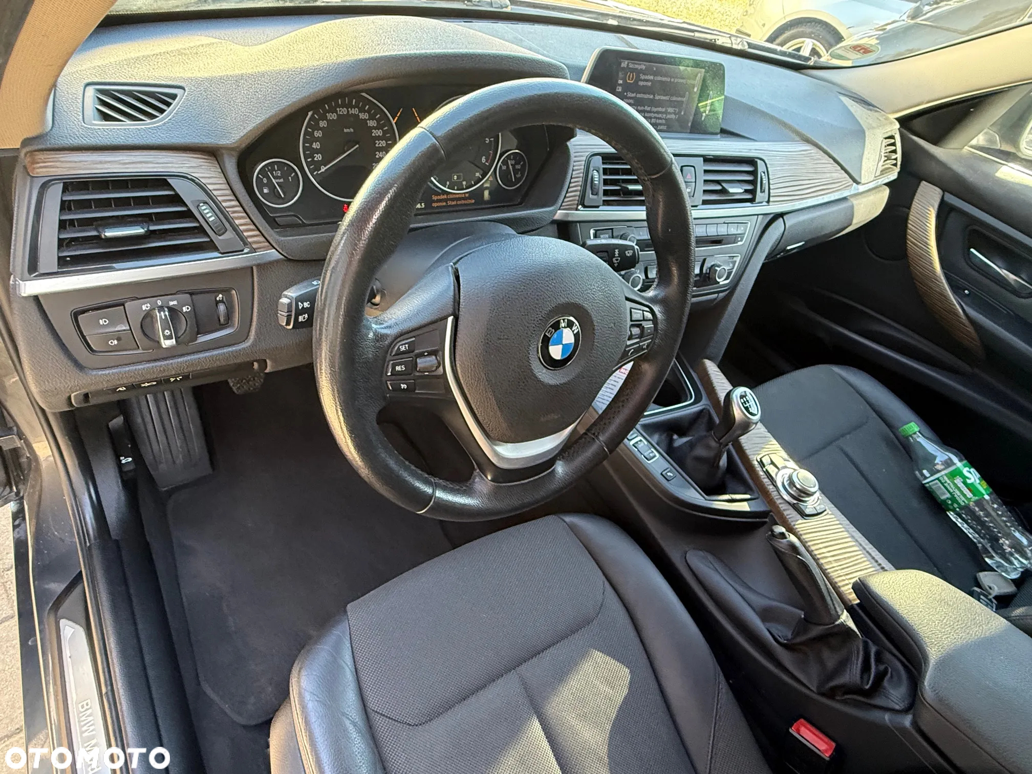 BMW Seria 3 320d Touring xDrive Modern Line - 11