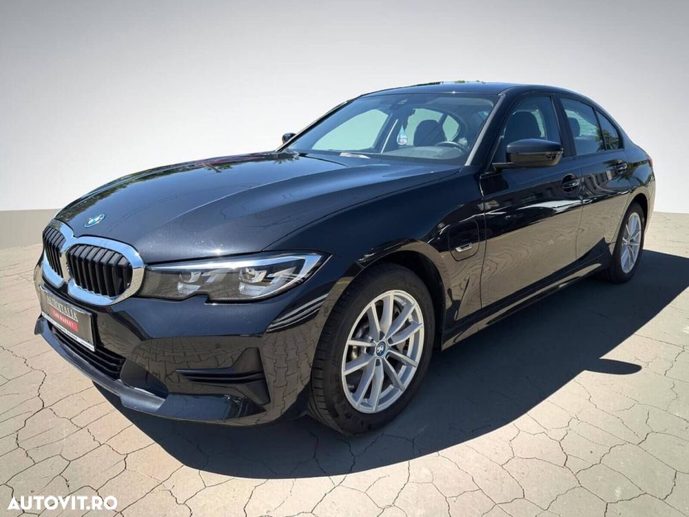 BMW 3 Series 2022