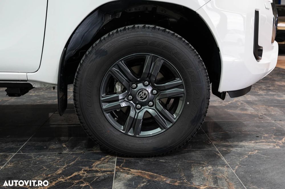 Toyota Hilux - 9