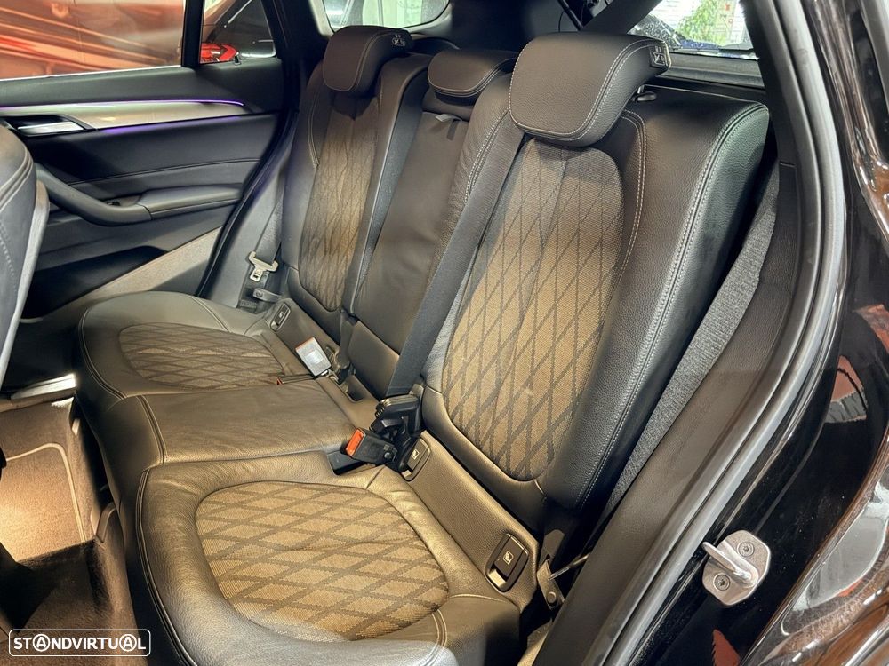 BMW X1 sDrive18i xLine - 8