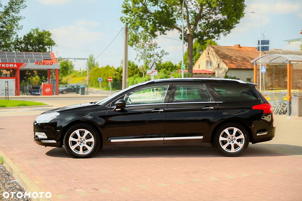 Citroën C5 Tourer HDi 170 Biturbo FAP Exclusive - 3