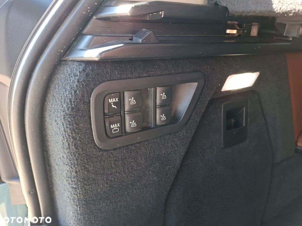 BMW X7 xDrive40d mHEV - 25