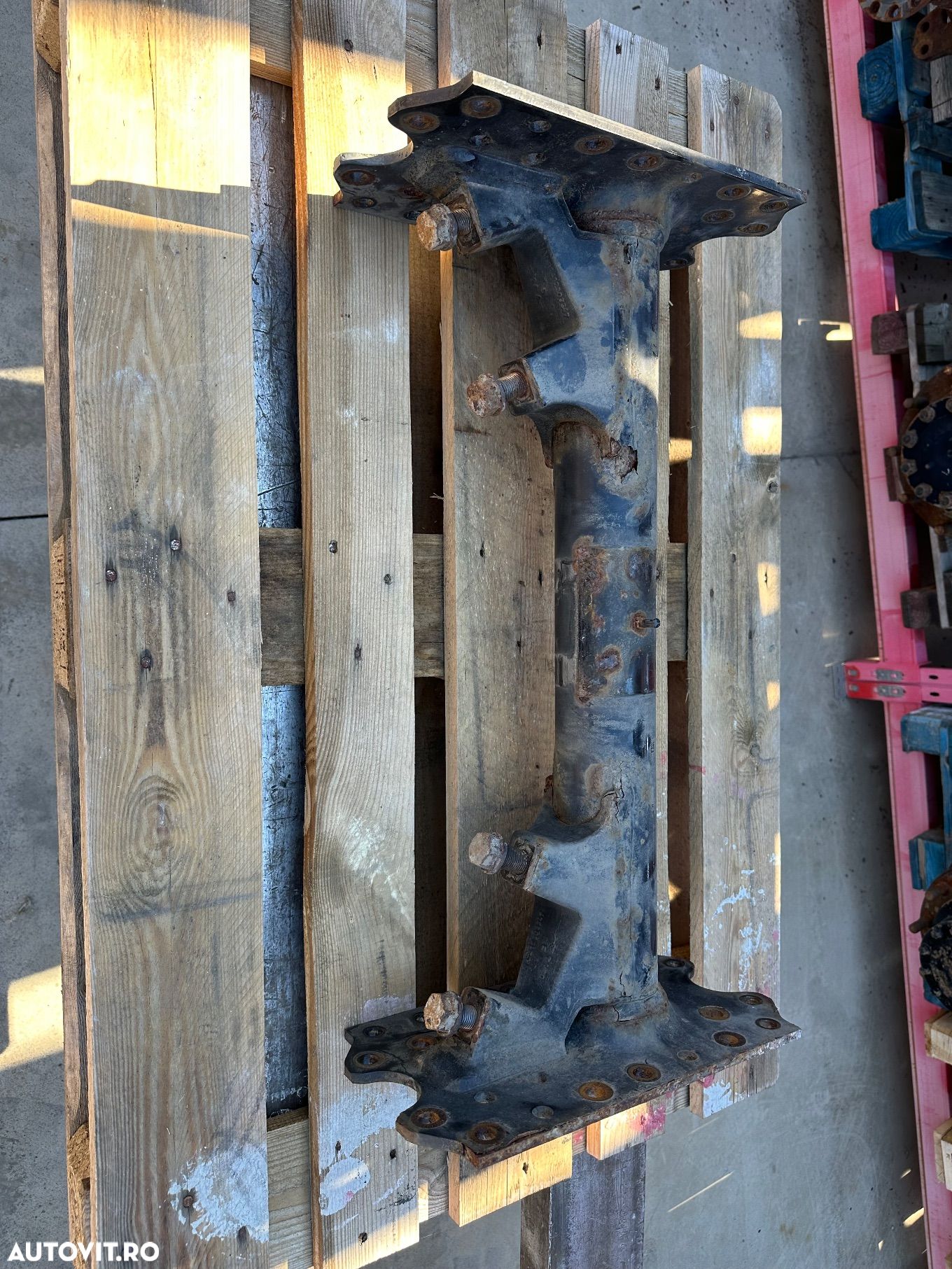 Traversa suport tendoane axa spate man tgx 81.41230.3347 - 1