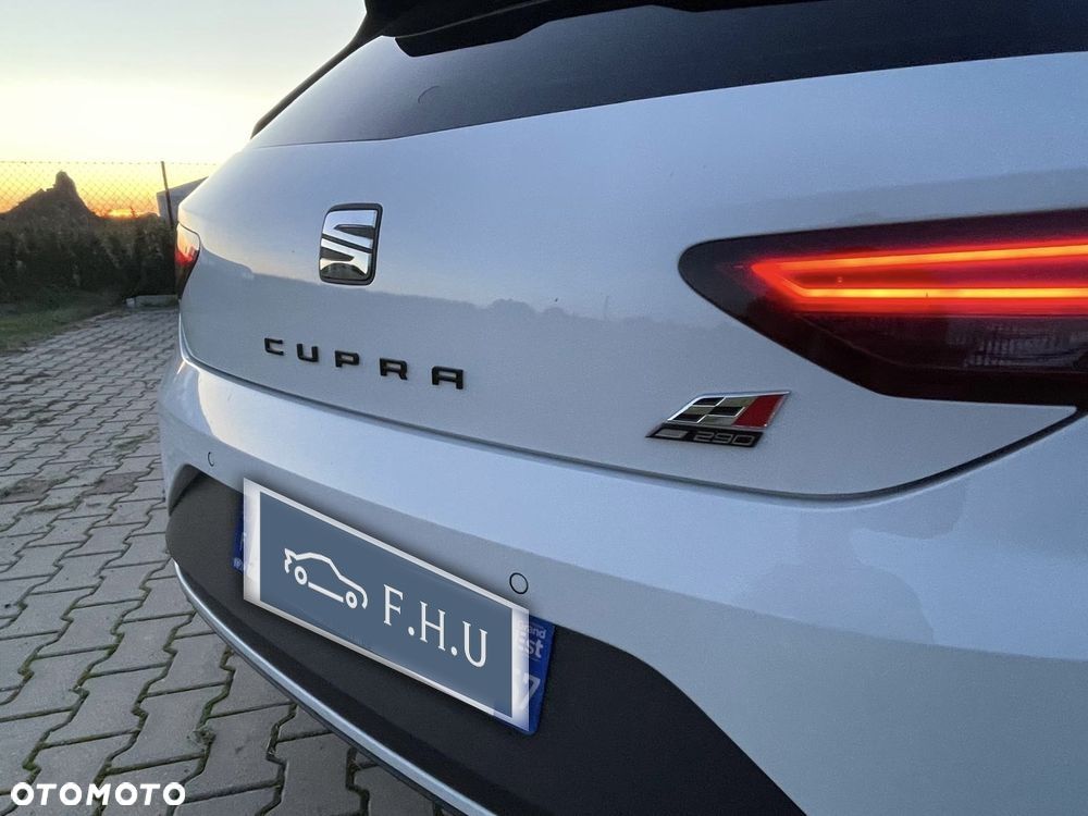 Seat Leon 2.0 TSI Start&Stop DSG Cupra 290 - 9