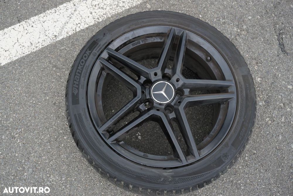 Mercedes-Benz B - 19