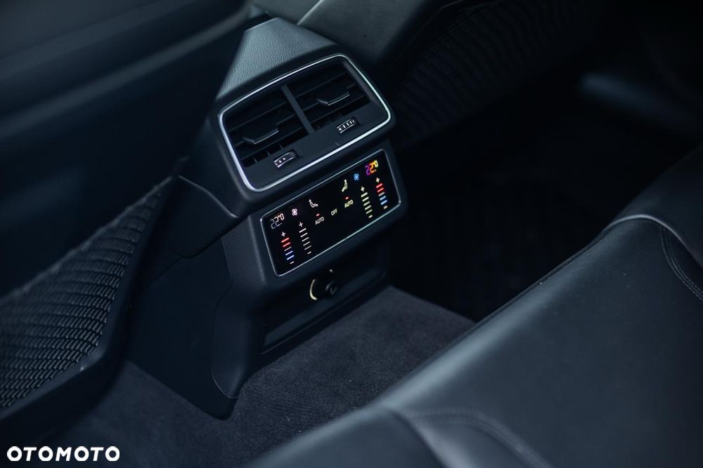 Audi A6 Avant - 34