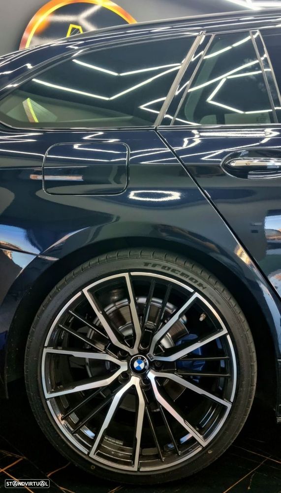 BMW 520 - 4
