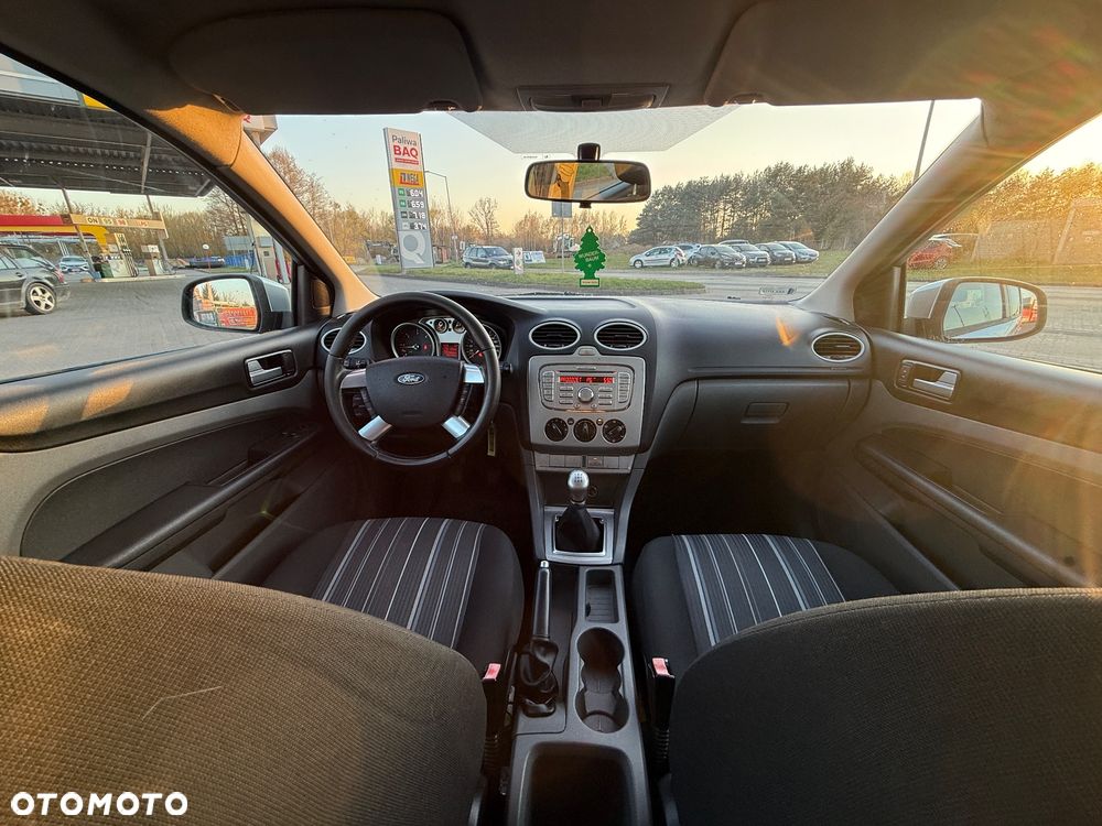 Ford Focus 1.6 TDCi DPF Style+ - 22