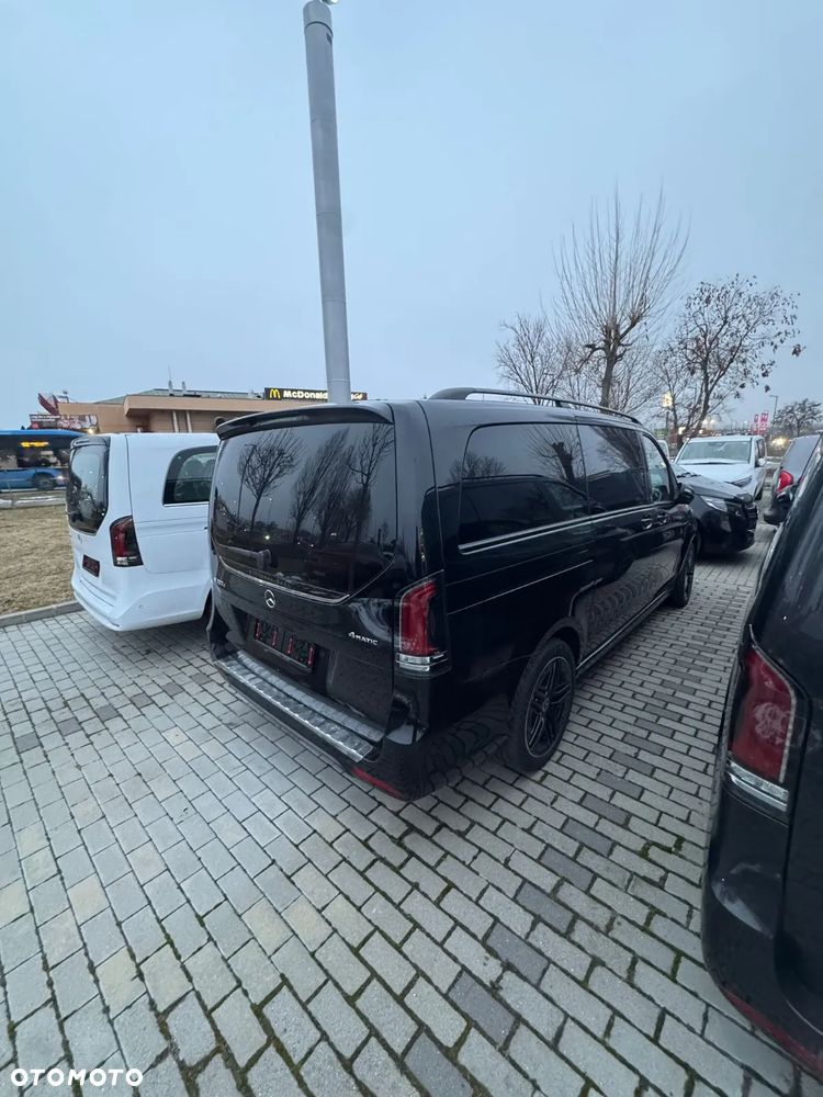 Mercedes-Benz Klasa V 300 d 4-Matic 9G-Tronic Exclusive (d³ugi) - 3