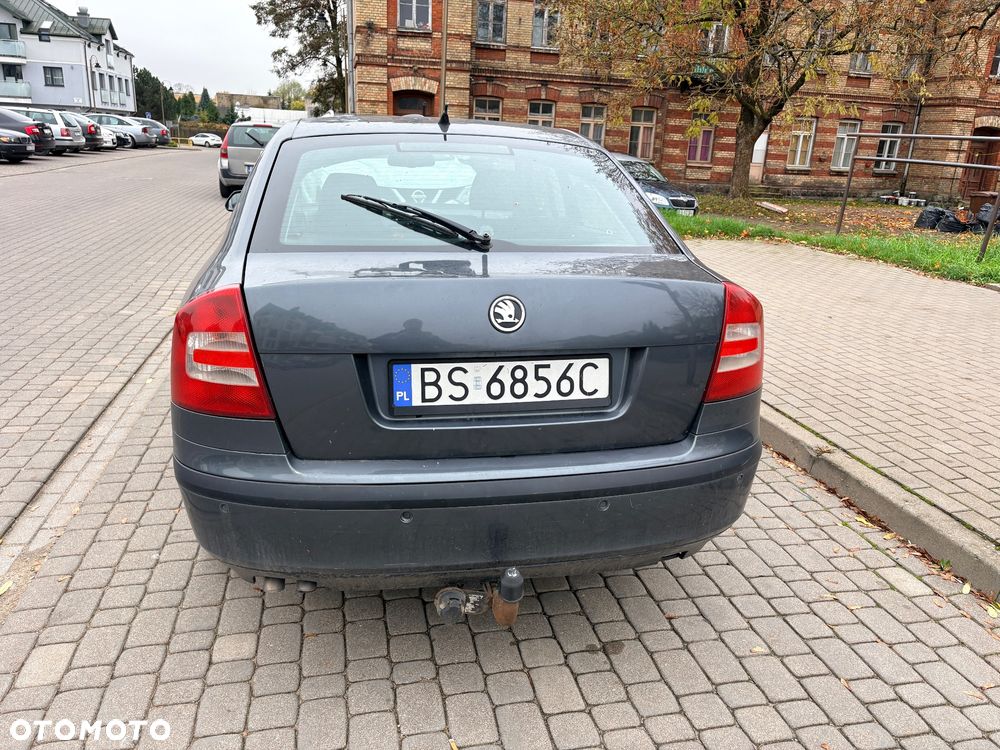 Skoda Octavia - 4