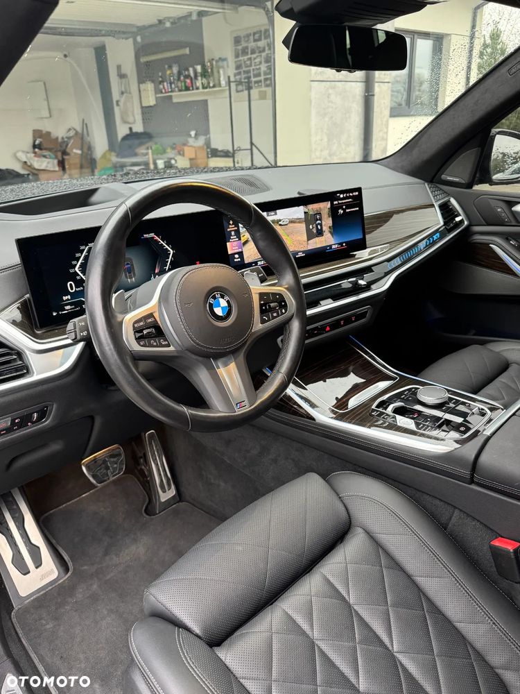 BMW X7 xDrive40i - 8