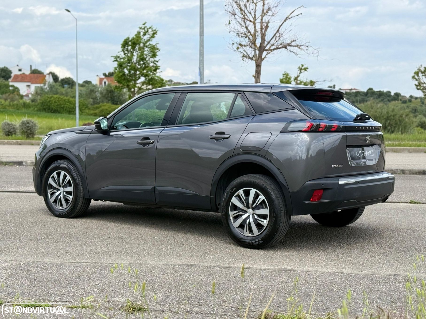 Peugeot 2008 1.2 PureTech Active Pack - 5
