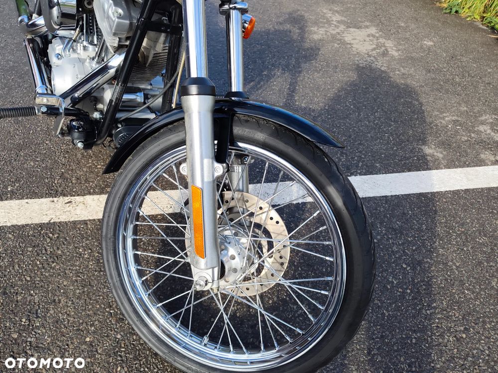 Harley-Davidson Softail Standard - 22