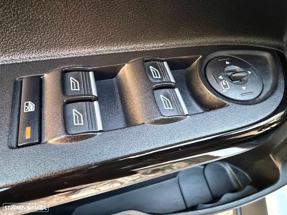 Ford B-Max 1.0 EcoBoost Titanium - 13