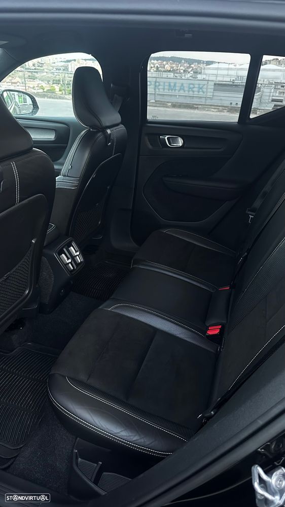 Volvo XC 40 2.0 D3 R-Design Geartronic - 9