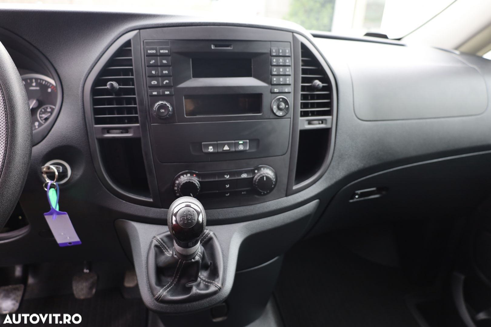 Mercedes-Benz Vito - 16