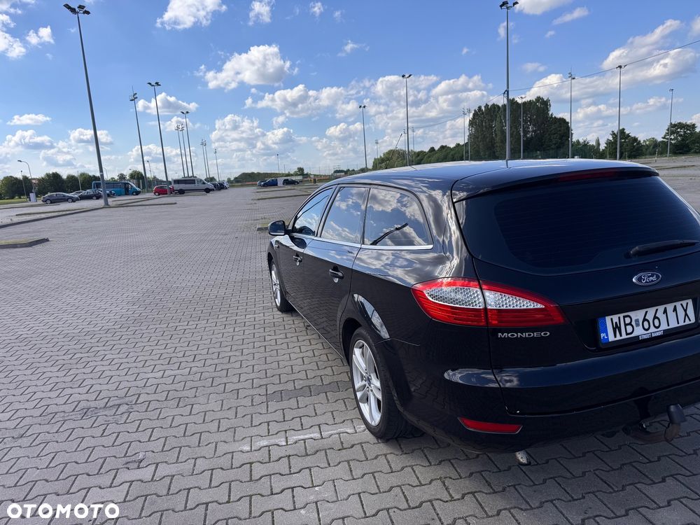 Ford Mondeo 2.0 Ambiente - 6