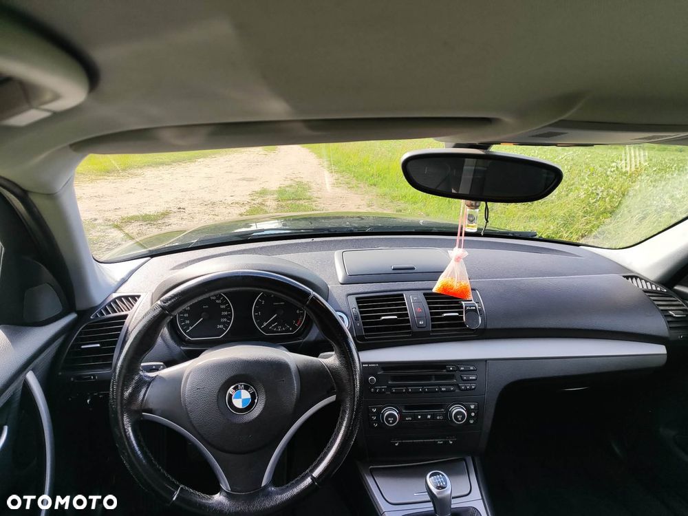 BMW Seria 1 116i - 7