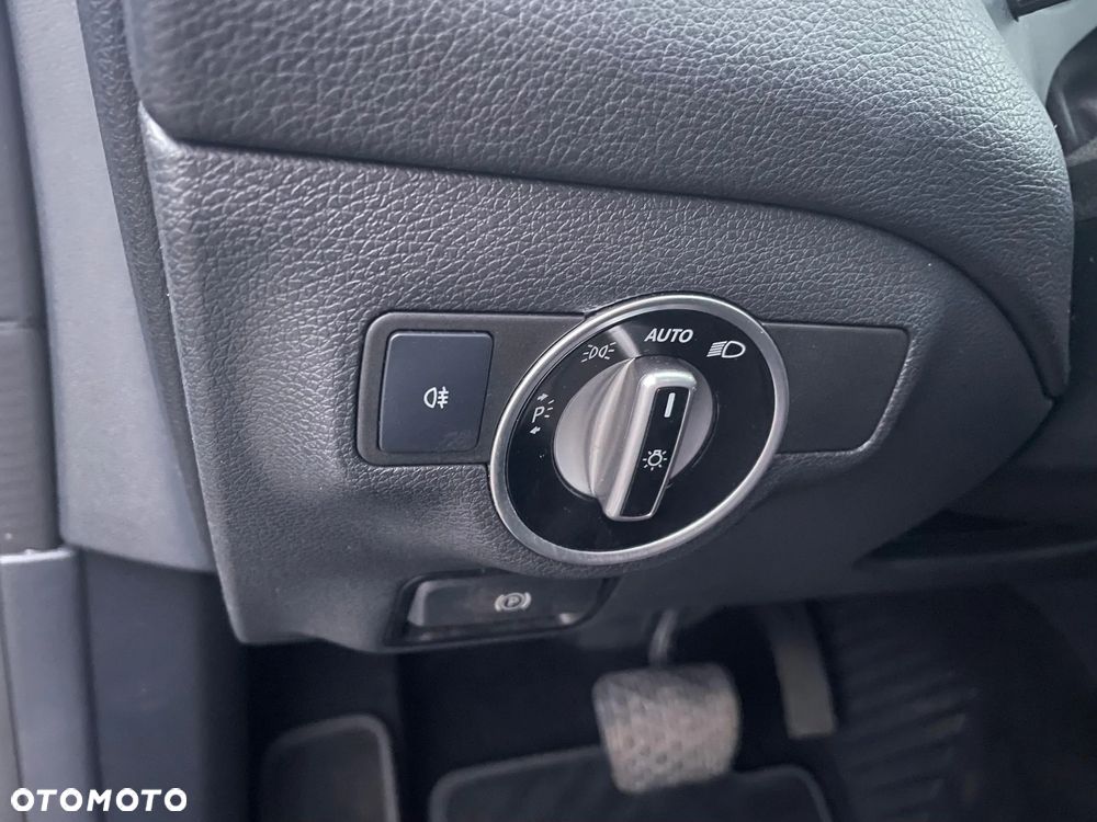 Mercedes-Benz CLA - 19