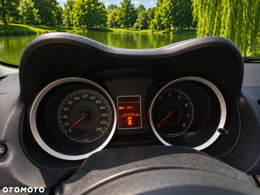 Mitsubishi Lancer - 5