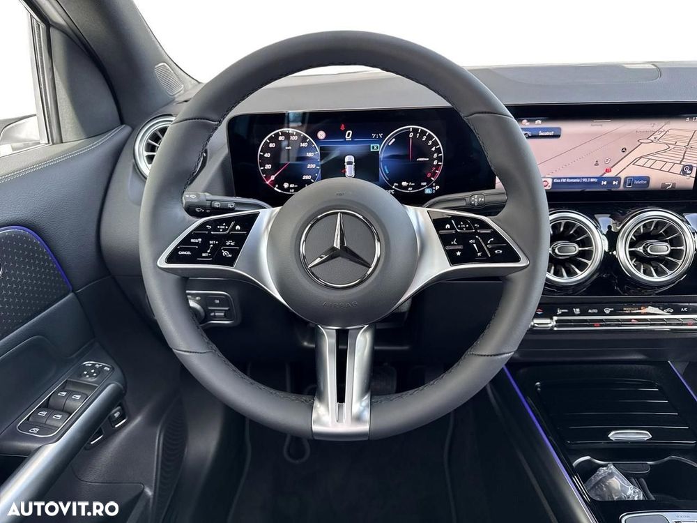 Mercedes-Benz GLA 250 e - 8