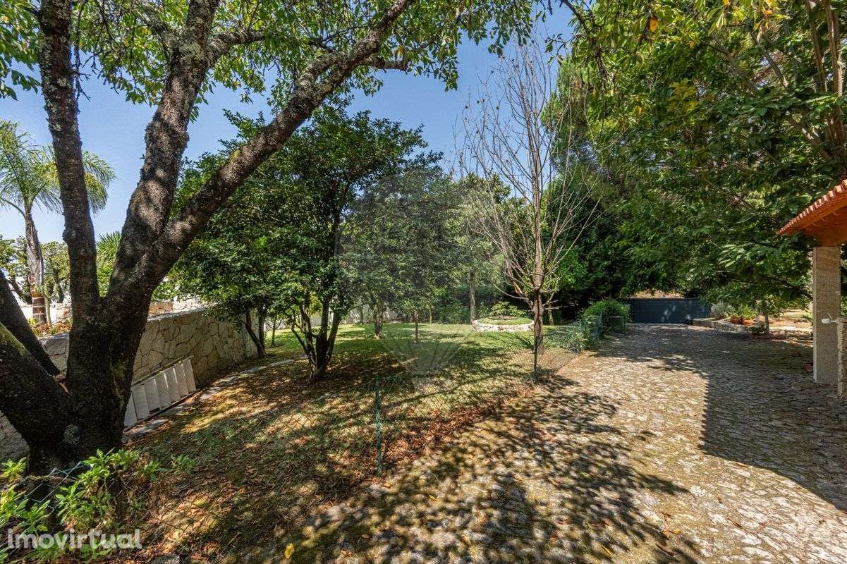 Moradia Individual T4 com piscina em Fraião, Braga! - Grande imagem: 4/42